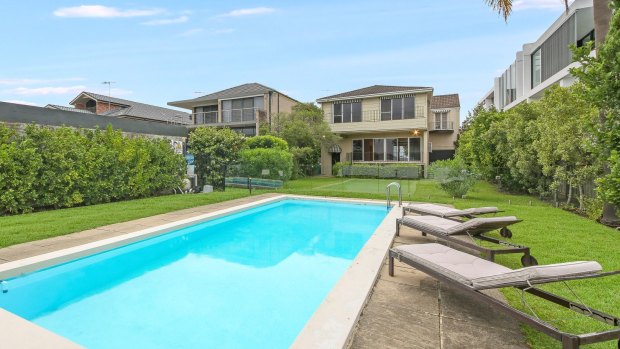 High-end buyers break records in red-hot inner west