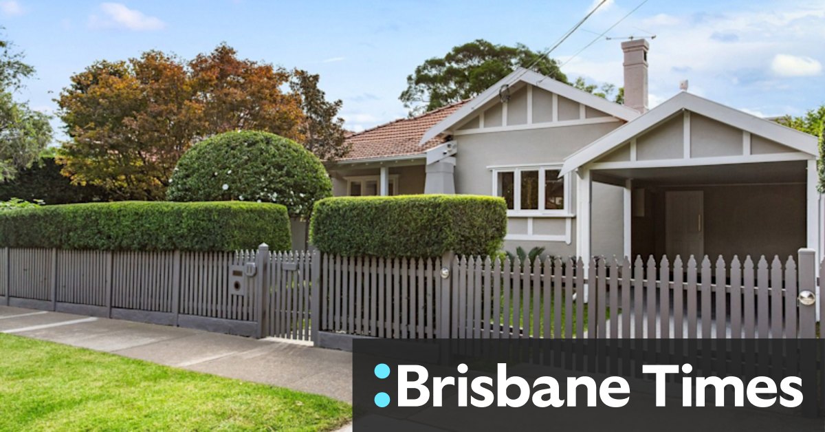 Sydney auctions: Willoughby bungalow fetches $4.83 million at auction - Vimarsana News