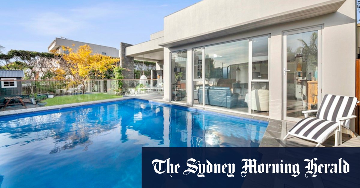 Sydney auctions: New York banker splashes $6,663,000 on designer Curl Curl house at auction - Vimarsana News