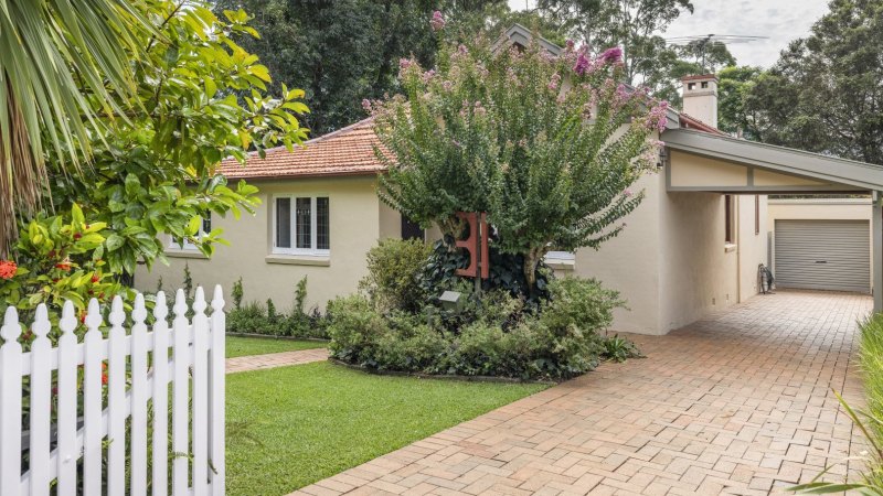 Savvy bank of mum and dad buy as family joins forces for $3.48m home