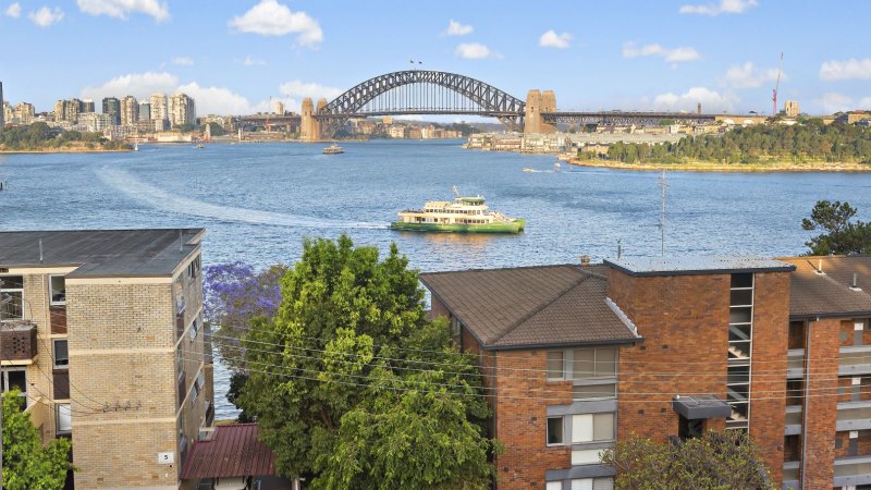 Investors reap $6.7m selling Balmain East townhouse with Harbour Bridge views