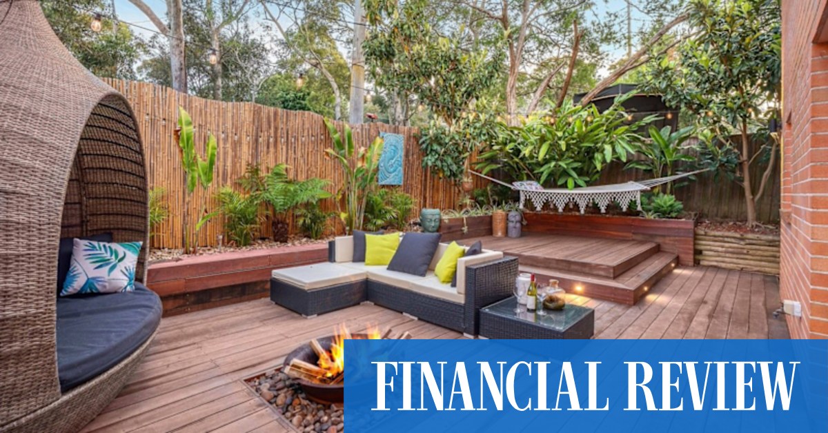 Sydney property: Young couple sell Cromer townhouse for $1.9 million, a $600,000 gain in less than a year - Vimarsana News