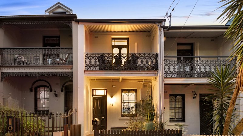 First-home buyers pay $1.8m for renovated Glebe terrace after bidding slows