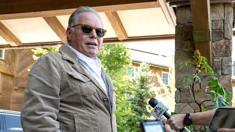 Warner Bros boss set for 4 million windfall from Paramount sale