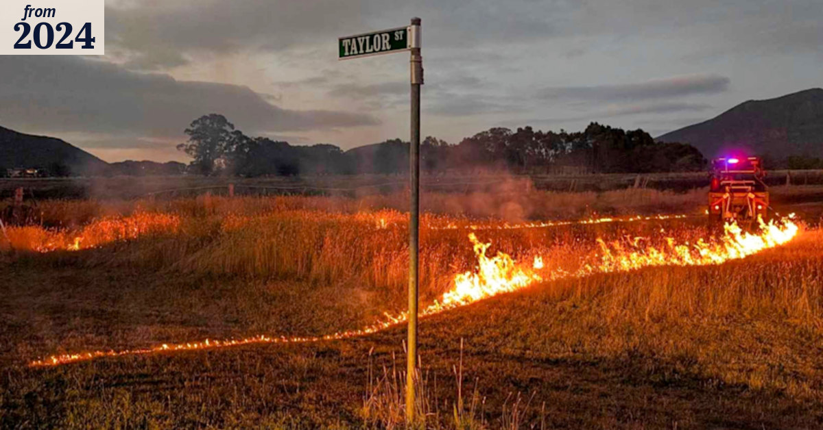 Victoria bushfires: Boxing Day weather triggers extreme fire danger rating