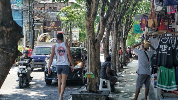 Tens of thousands of Australians travel to Bali every week. 