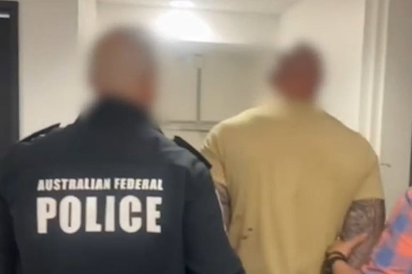 Alleged ringleader of cocaine bricks gang must give fingerprints, court ...