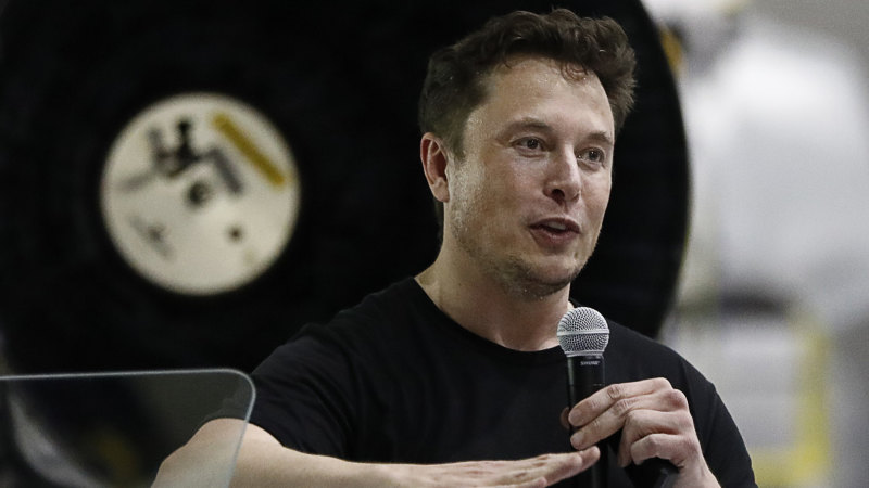Elon Musk is playing with fire by taunting the SEC with tweet