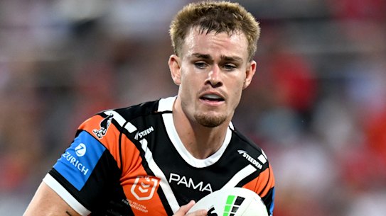 Lachlan Galvin knocks back Tigers.