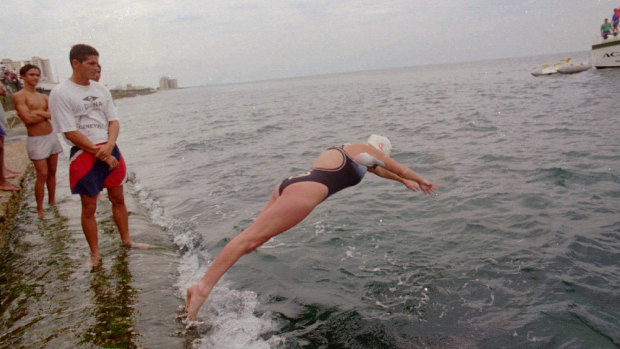 Susie Maroney dives into the water on her second attempt to cross from Cuba to the U.S.