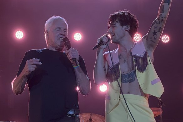 Daryl Braithwaite and Harry Styles performed together on stage in Sydney on Saturday night.