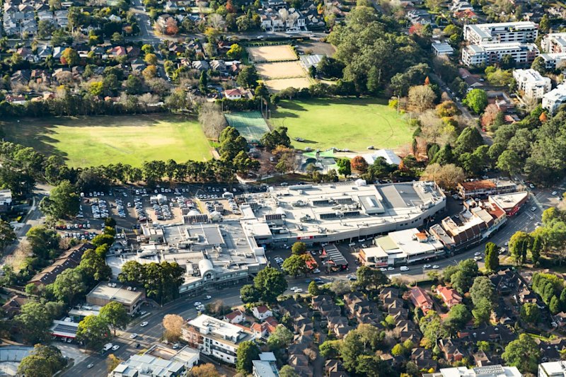 St Ives shopping centre was owned by private EK Nominees for 39 years.