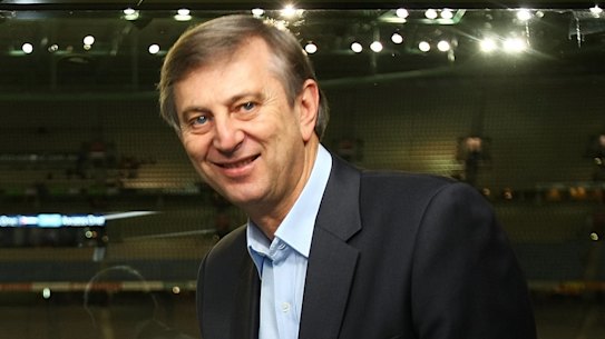 Dennis Cometti’s commentary career spanned 51 years on TV and radio.