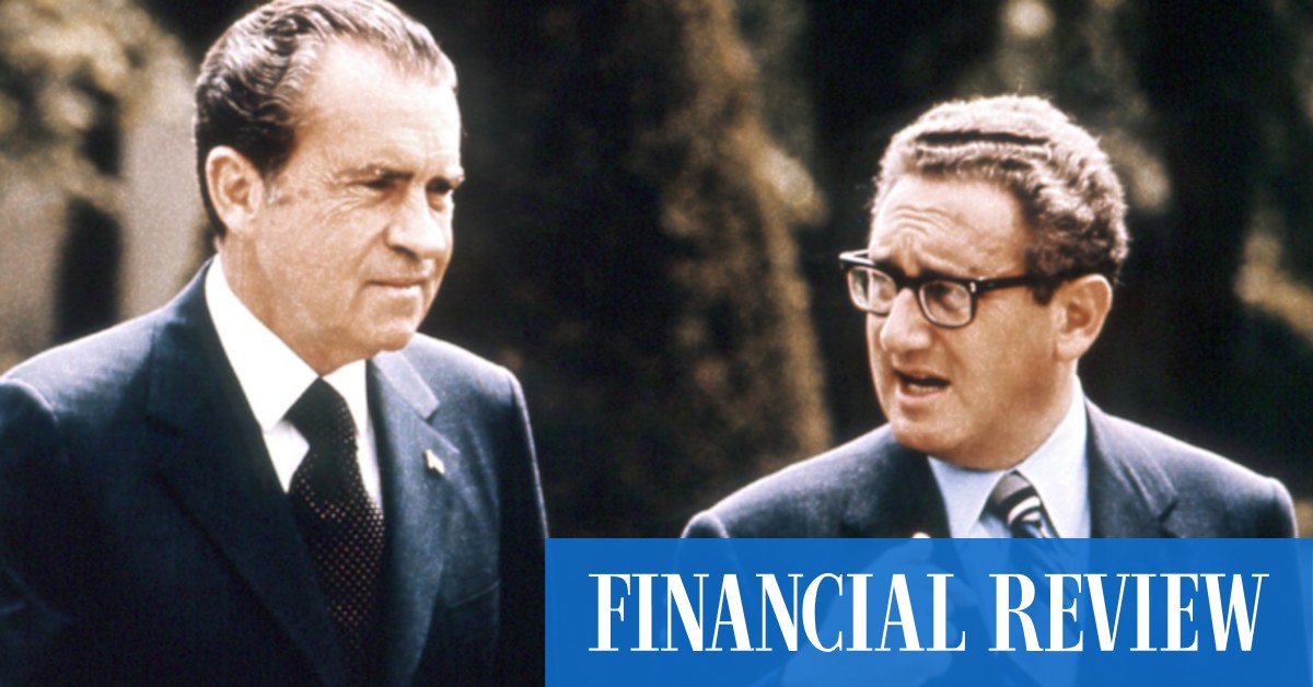 When 'peacenik' Gough Whitlam met hardline Henry Kissinger - Vimarsana News
