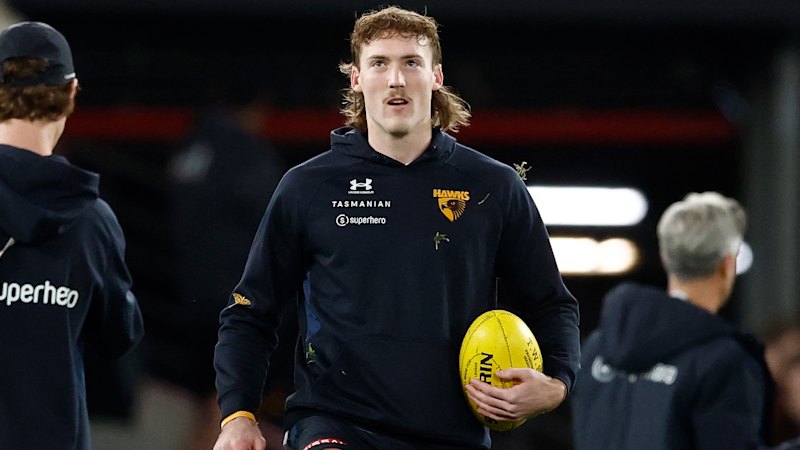 AFL LIVE: St Kilda Saints, Hawthorn Hawks battle it out at Marvel Stadium to open round 12