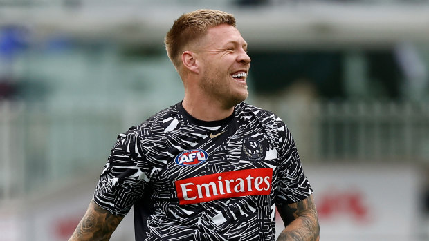 First-class cricketer and son of an ex-Dockers gun to debut for Magpies as De Goey out with ‘fresh injury’