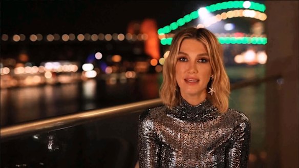 Singer Delta Goodrem speaking at the 2021 G’Day USA AAA arts gala.