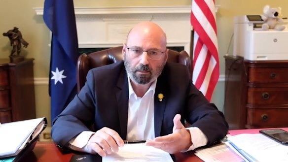 Senior politicians from both major parties wrote to Arthur Sinodinos to support Australia. 