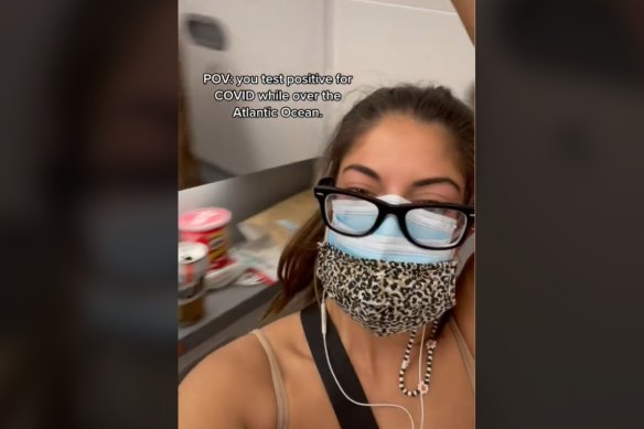 US teacher Marisa Foteio filmed herself sitting out her aircraft toilet isolation and uploaded clips to TikTok.