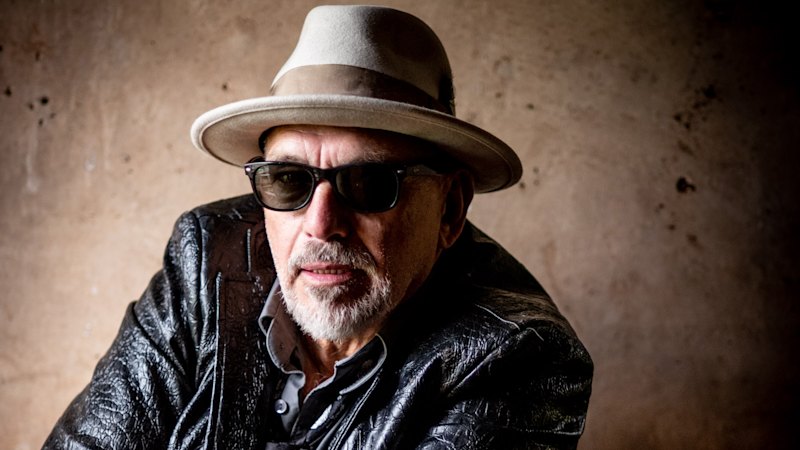 Joe’s had five kids with three women, now he doesn’t know how to ask a girl out