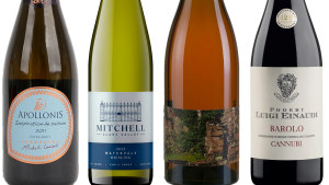 Four fizzy wines that make a great gift: The 2011 Apollonis ‘Inspiration de Saison’ Extra Brut [Champagne];  2022 Mitchell Watervale Riesling [Clare Valley]; 2022 Indomitus Rosa [Hilltops]; and the 2018 Poderi Luigi Einaudi Cannubi [Barolo].