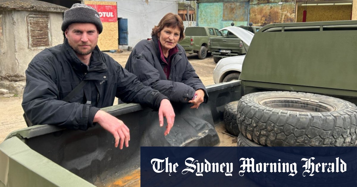 Car 4 Ukraine charity delivers utes for Ukraine forces