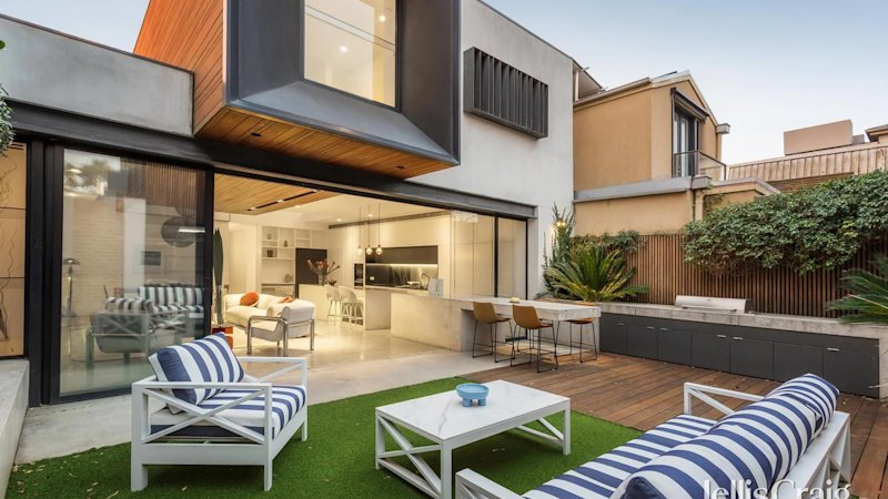 Clever architect-designed reno banks Richmond sellers $4.2m payday