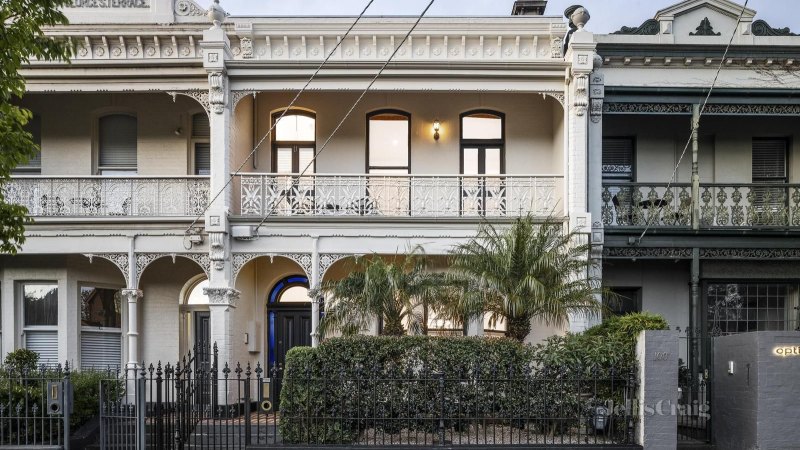 Young family splashes $5.87m to cross town for pretty Albert Park terrace