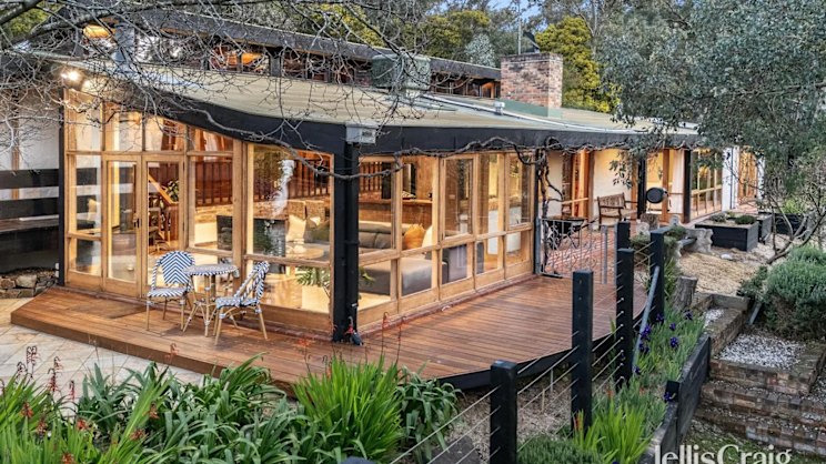 theage.com.au - Elizabeth Redman - 'They were taken by the character': Family pays $1.7m for architectural gem