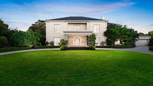The former Mowbray mansion at 18 St Georges Road in Toorak.