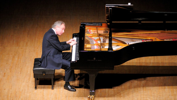 Sir Andras Schiff in action.