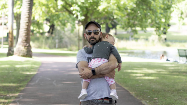 Sleep deprived dads have joined forces.  Gui Varella with his daughter at Hyde Park.
