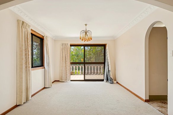 More than 100 people inspected the home, which was formerly owned by an opera singer.