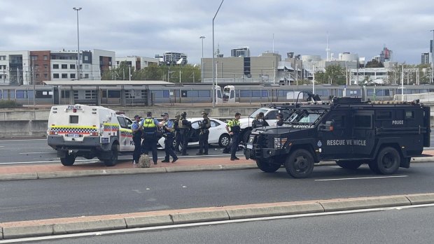 Police probe organised crime links after alleged carjacking culminates with shots fired on Graham Farmer Freeway