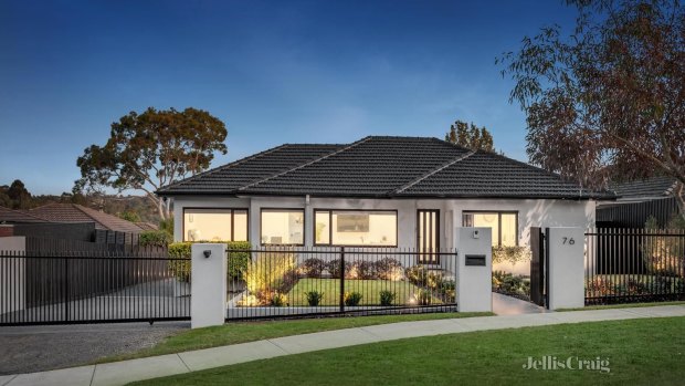 Melbourne vendor-builder turns tidy profit on $2.4m reno at auction