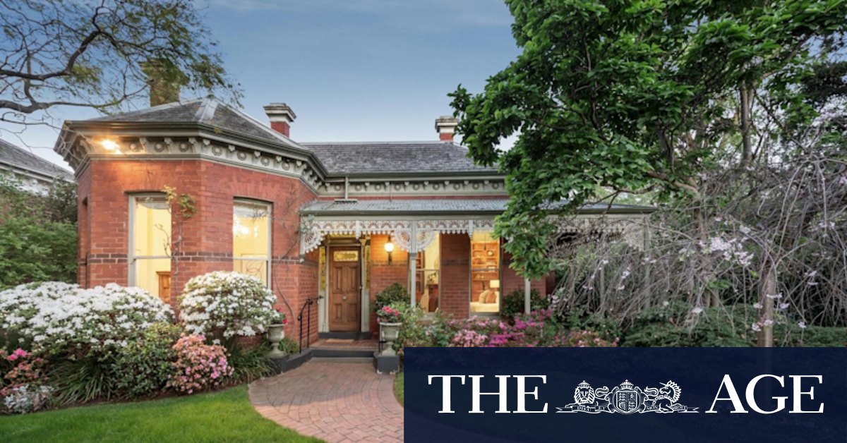 Melbourne auctions: Family buys into exclusive Camberwell estate for $4m - Vimarsana News