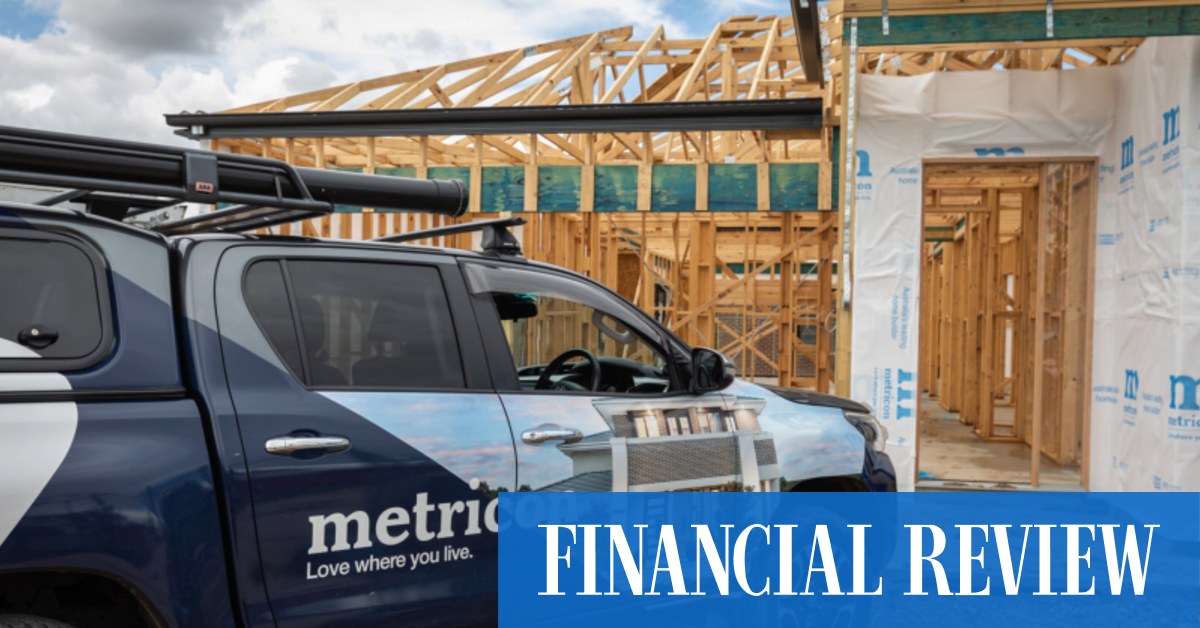 Its customers are paying $10,000 less for a new home than they did a year ago and Australia’s biggest home builder believes it can keep a lid on price rises.