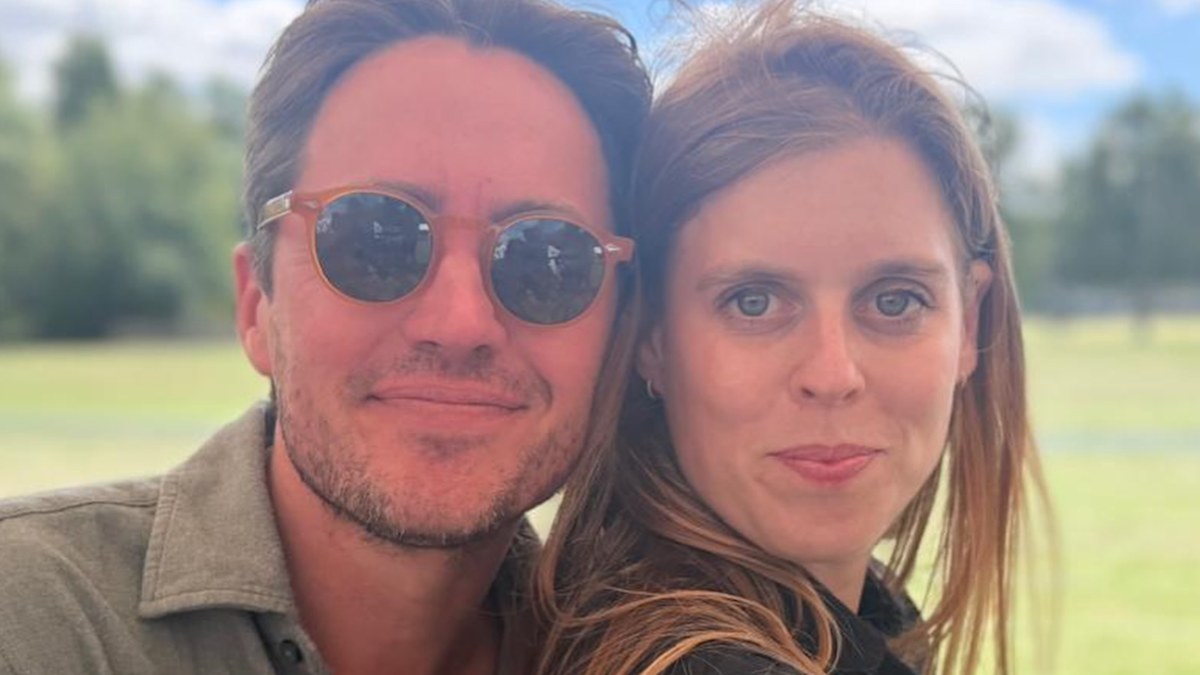 Princess Beatrice news: Edoardo Mapelli Mozzi’s birthday tribute to ‘phenomenal’ wife months after marriage headlines