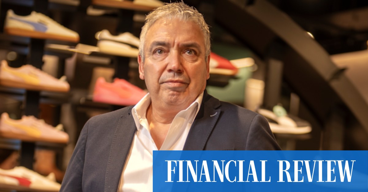 afr.com - Sarah Thompson, Kanika Sood, Angira Bharadwaj - Billionaire renews calls for Accent's chair to resign after results