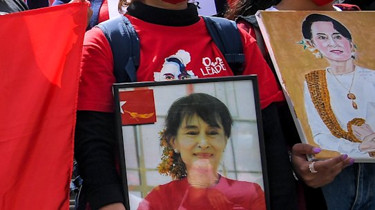 Members of the local Myanmar community held a ‘Fight for Aung San Suu Kyi’ protest at Parliament House. 2 February 2021.