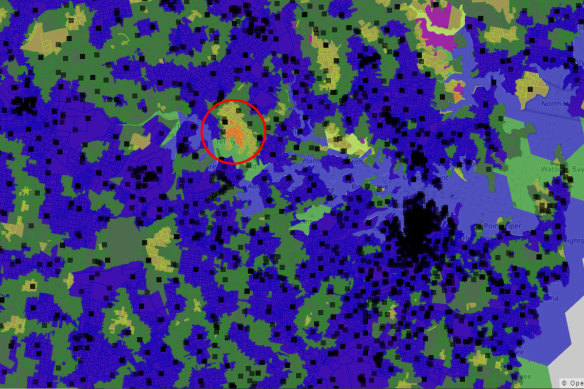 Data shows the network of cell towers (black points), which are most dense in the CBD. Blue and green locations show strong coverage while yellow and orange show locations with weak 5G signal – including the Tennyson Point patch (circled in red) – according to Accenture’s crowdsourced data.