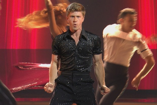 Robert irwin dance break at The Logies 2026