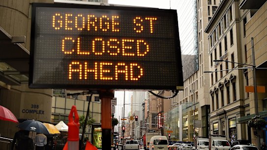 Upmarket retailer sues state over Sydney's bungled light rail project