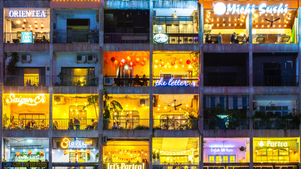 This incredible Vietnamese cafe building is like a giant chocolate box