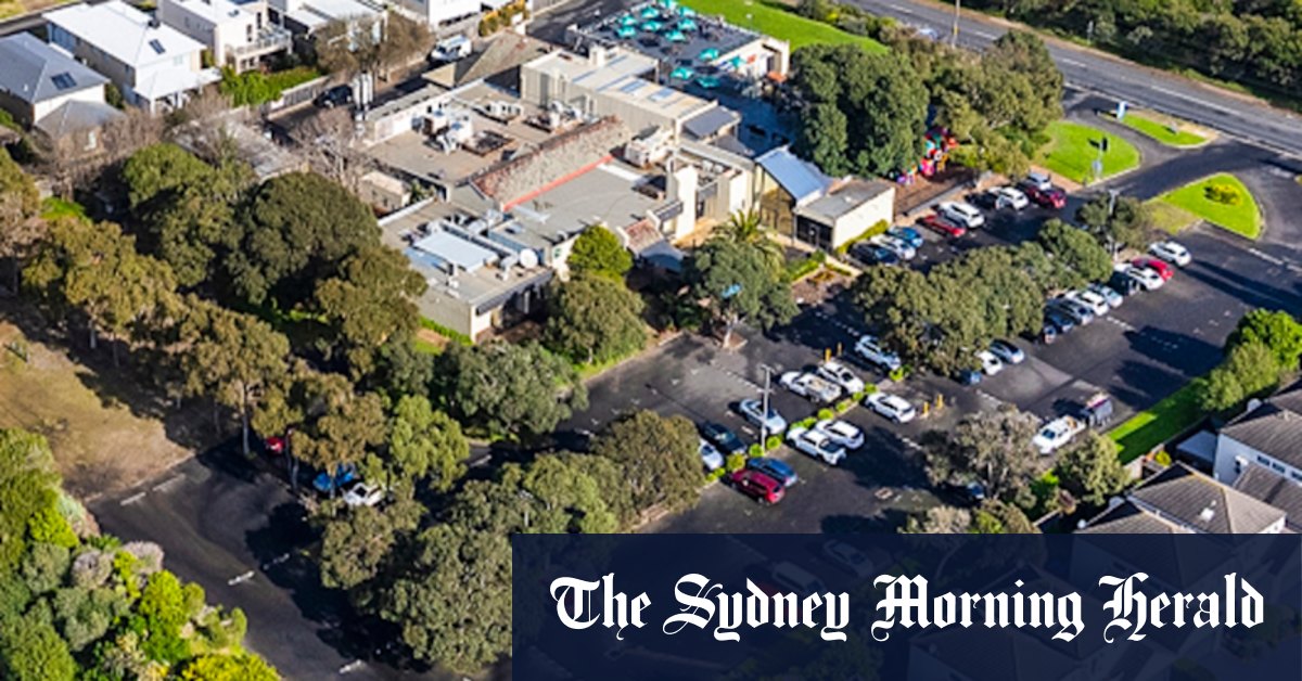 Mount Martha pub changes hands for $15.7 million - Vimarsana News