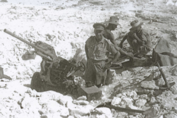 A gun pit in Tobruk, North Africa.