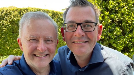 Victorian Premier Daniel Andrews says the federal government should lift the skilled migration cap.