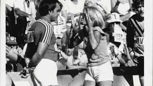 How to fix rugby league's refereeing crisis in Retro Round: sack everyone