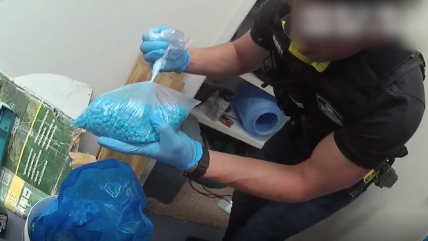 The drugs and weapons found during the raid, according to Queensland police.