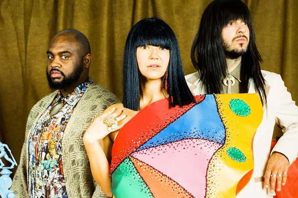 Khruangbin play a largely instrumental blend of South-East Asian funk, surf rock and psychedelia.  